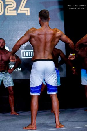 MEN'S PHYSIQUE-НОВИЧКИ